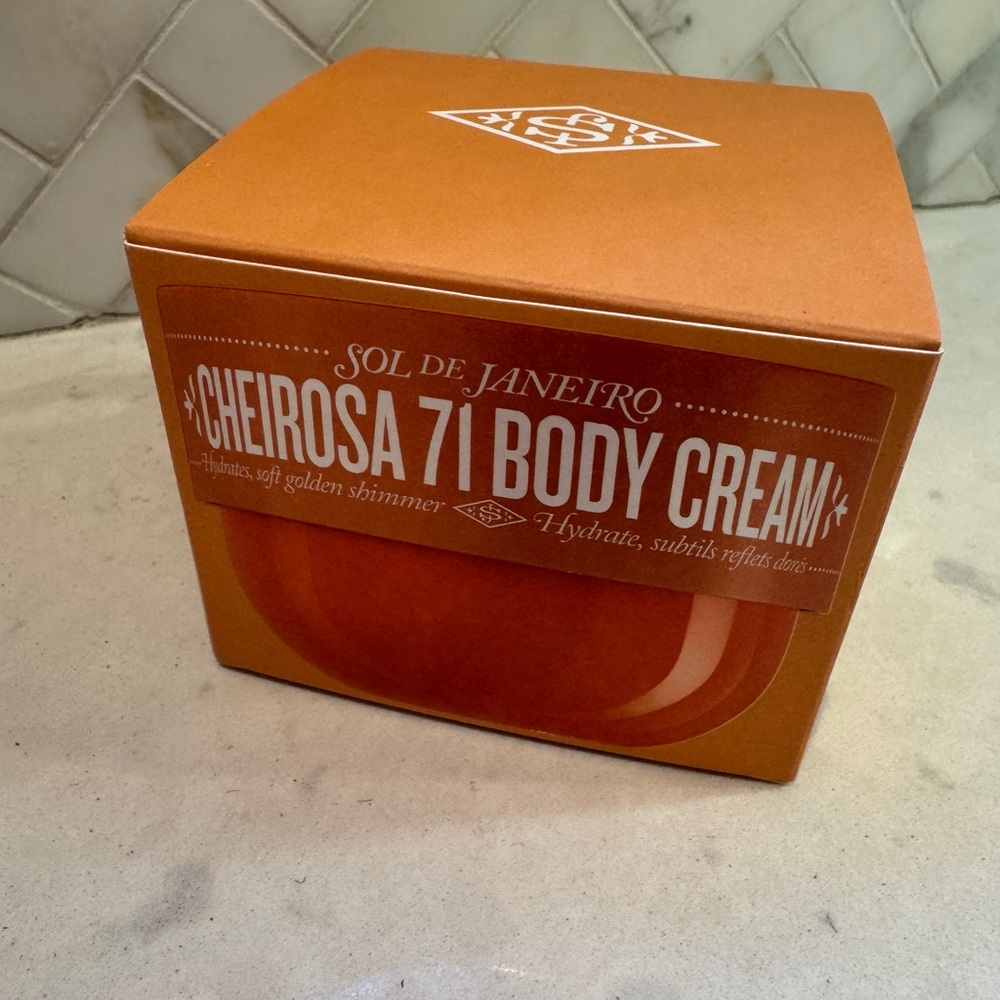 New in Box!! ✅✅ sol de janeiro Cheirosa 71 body cream wraps skin